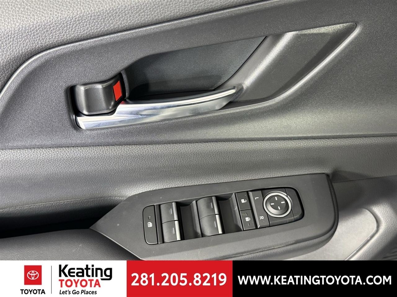 Toyota Prius LE 2026