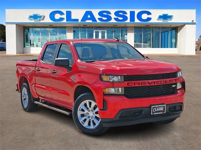 2020 Chevrolet Silverado 1500 Custom Crew Cab Long Box 2WD