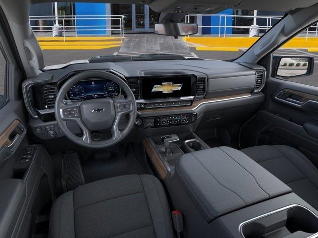 Chevrolet Silverado 1500 Trail Boss LT Crew Cab 4WD 2026