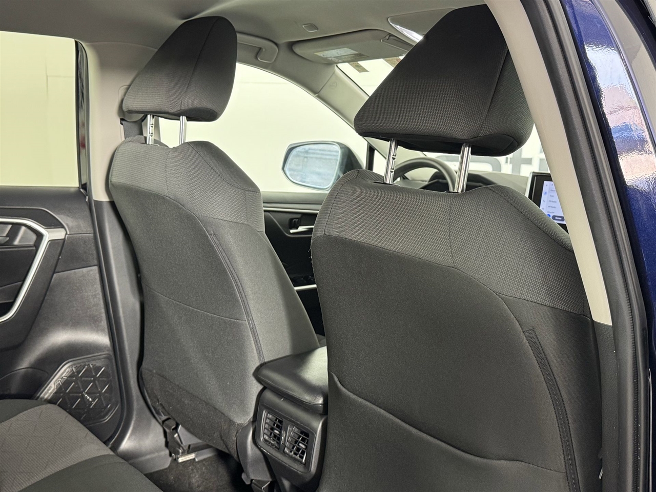 Toyota RAV4 XLE AWD 2024 Toyota RAV4 XLE AWD 2024