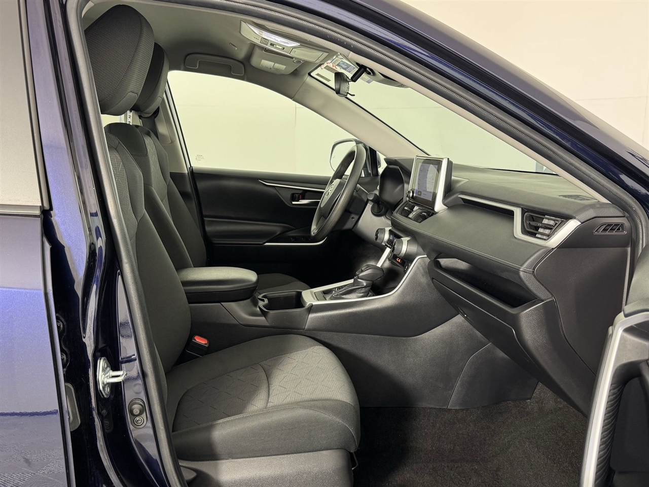 Toyota RAV4 XLE AWD 2024 Toyota RAV4 XLE AWD 2024