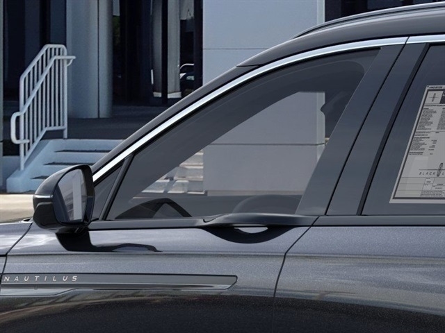 Lincoln Nautilus Black Label 2025