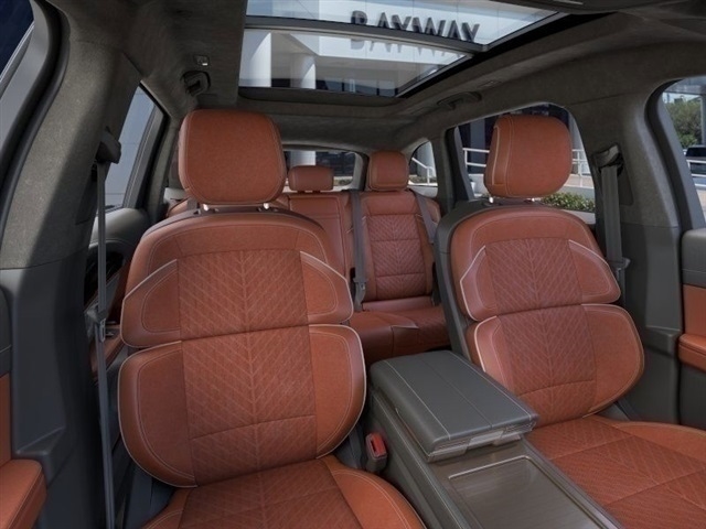 Lincoln Nautilus Black Label 2025