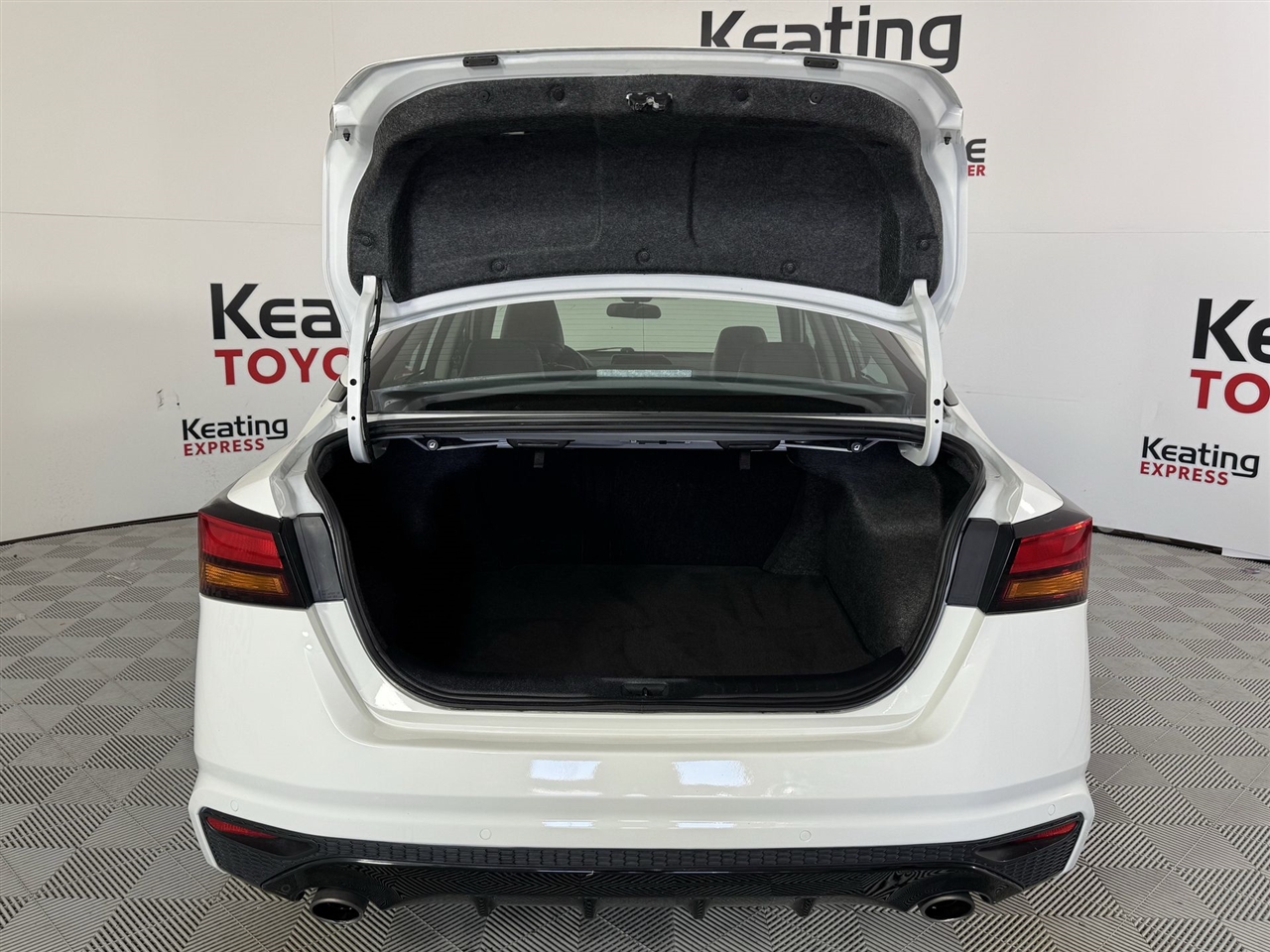 Nissan Altima 2.5 SR 2024 Nissan Altima 2.5 SR 2024