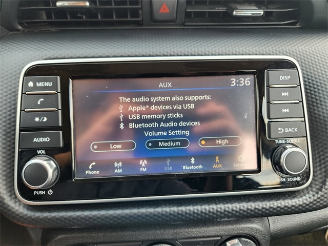 Nissan Kicks S 2024 Nissan Kicks S 2024