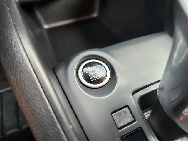 Nissan Kicks S 2024 Nissan Kicks S 2024