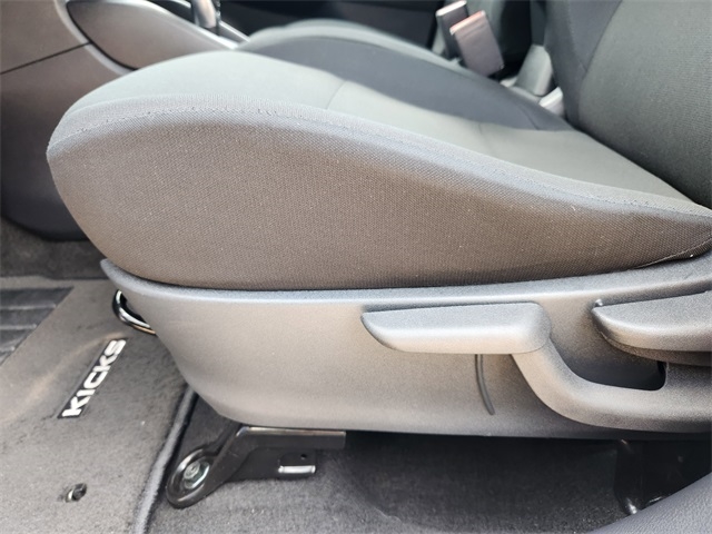 Nissan Kicks S 2024 Nissan Kicks S 2024