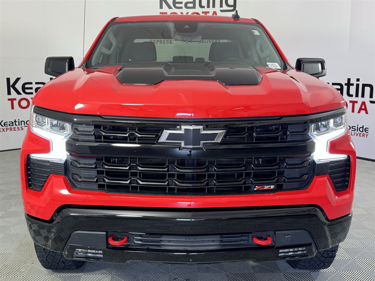 Chevrolet Silverado 1500 Trail Boss LT Crew Cab 4WD 2023 Chevrolet Silverado 1500 Trail Boss LT Crew Cab 4WD 2023