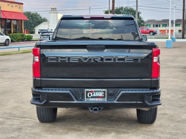 Chevrolet Silverado 1500 Custom Crew Cab 4WD 2023 Chevrolet Silverado 1500 Custom Crew Cab 4WD 2023