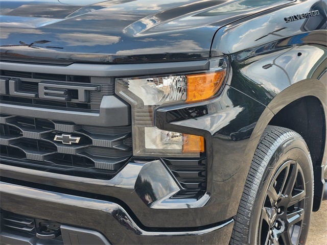 Chevrolet Silverado 1500 Custom Crew Cab 4WD 2023 Chevrolet Silverado 1500 Custom Crew Cab 4WD 2023