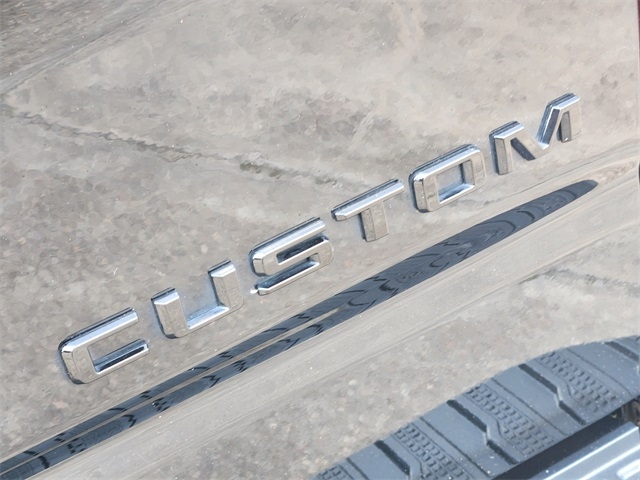 Chevrolet Silverado 1500 Custom Crew Cab 4WD 2023 Chevrolet Silverado 1500 Custom Crew Cab 4WD 2023