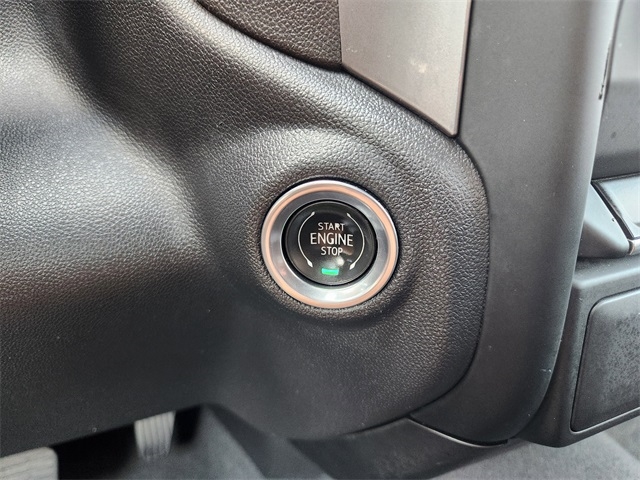 Chevrolet Silverado 1500 Custom Crew Cab 4WD 2023 Chevrolet Silverado 1500 Custom Crew Cab 4WD 2023