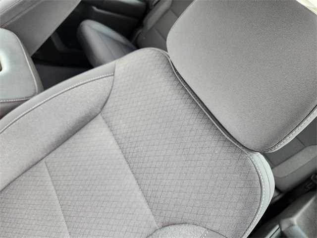 Chevrolet Silverado 1500 Custom Crew Cab 4WD 2023 Chevrolet Silverado 1500 Custom Crew Cab 4WD 2023