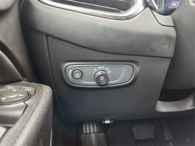 Chevrolet Equinox LT 2WD 2022 Chevrolet Equinox LT 2WD 2022