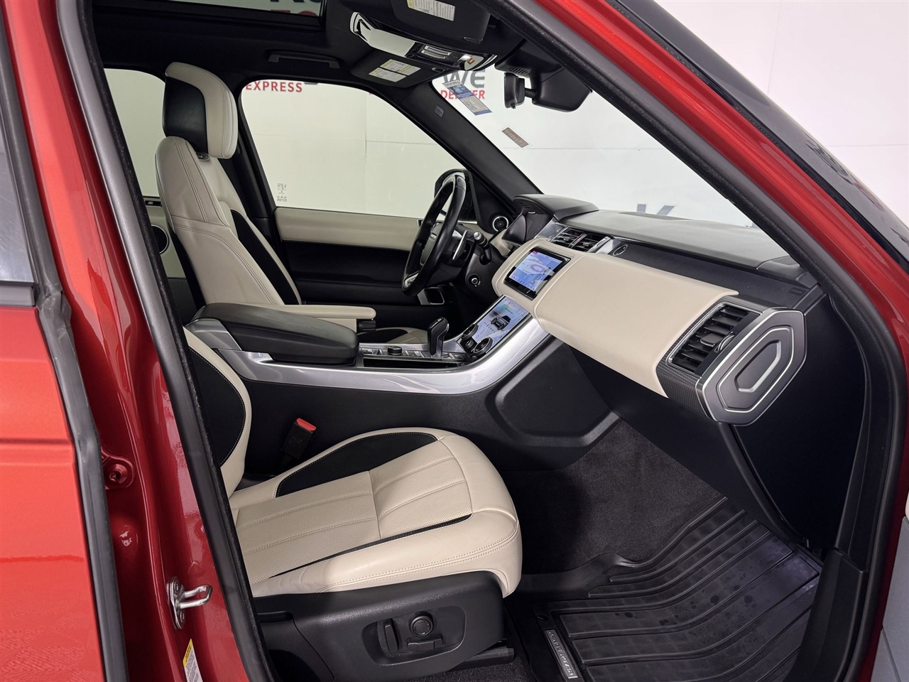 Land Rover Range Rover Sport P525 HSE Dynamic 2022 Land Rover Range Rover Sport P525 HSE Dynamic 2022