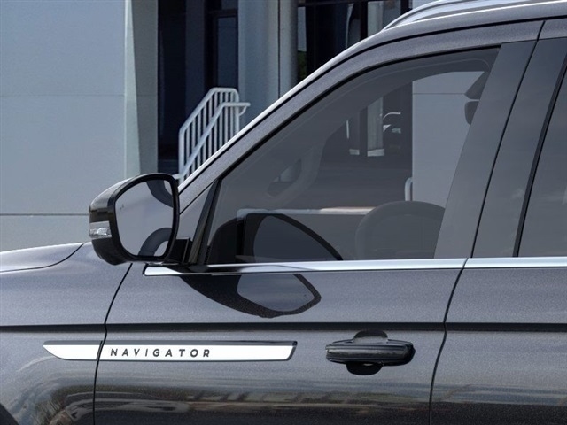 Lincoln Navigator L Reserve 2025