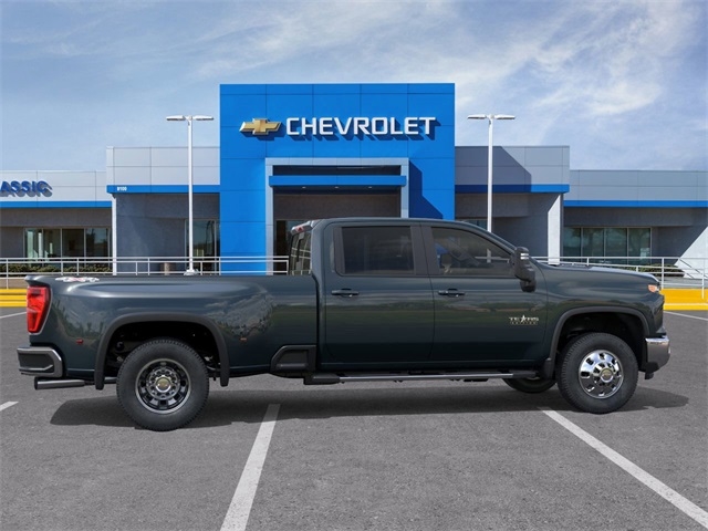 Chevrolet Silverado 3500HD LT Crew Cab 4WD 2025 Chevrolet Silverado 3500HD LT Crew Cab 4WD 2025