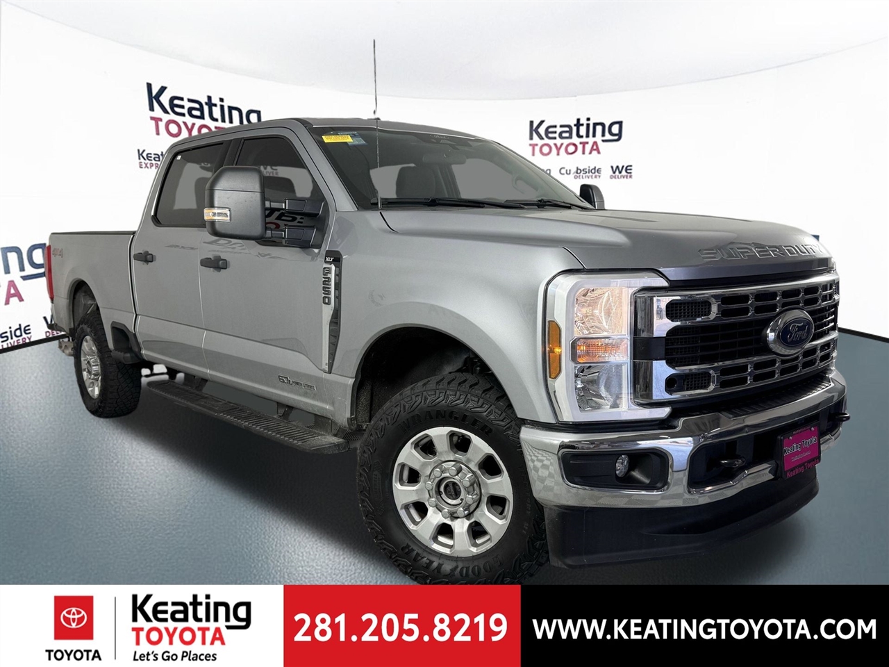 Ford F-250 SD XLT Crew Cab 4WD 2024