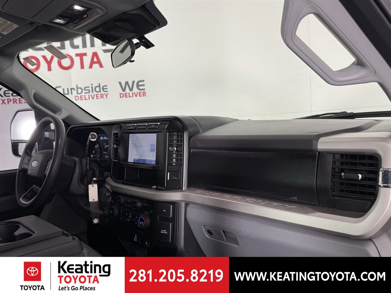 Ford F-250 SD XLT Crew Cab 4WD 2024