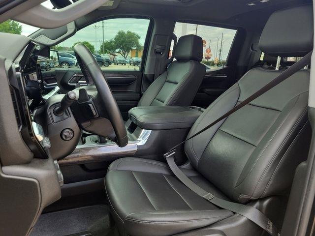 Chevrolet Silverado 1500 LTZ Crew Cab 4WD 2023