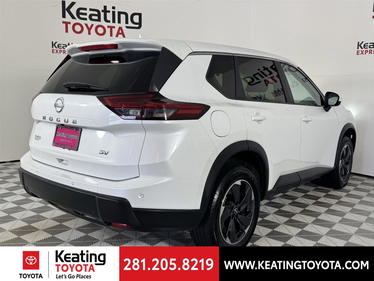 Nissan Rogue SV 2024