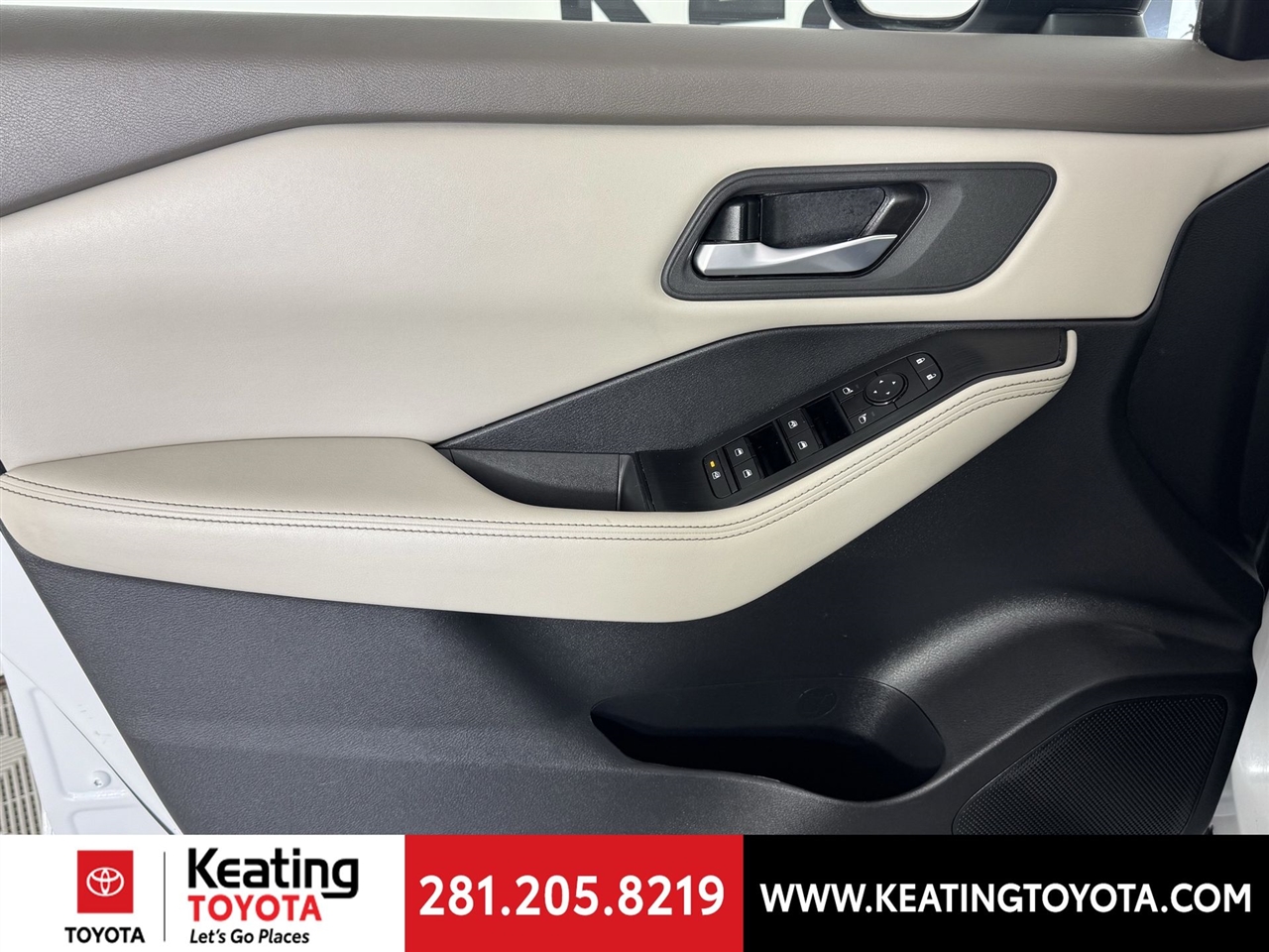 Nissan Rogue SV 2024