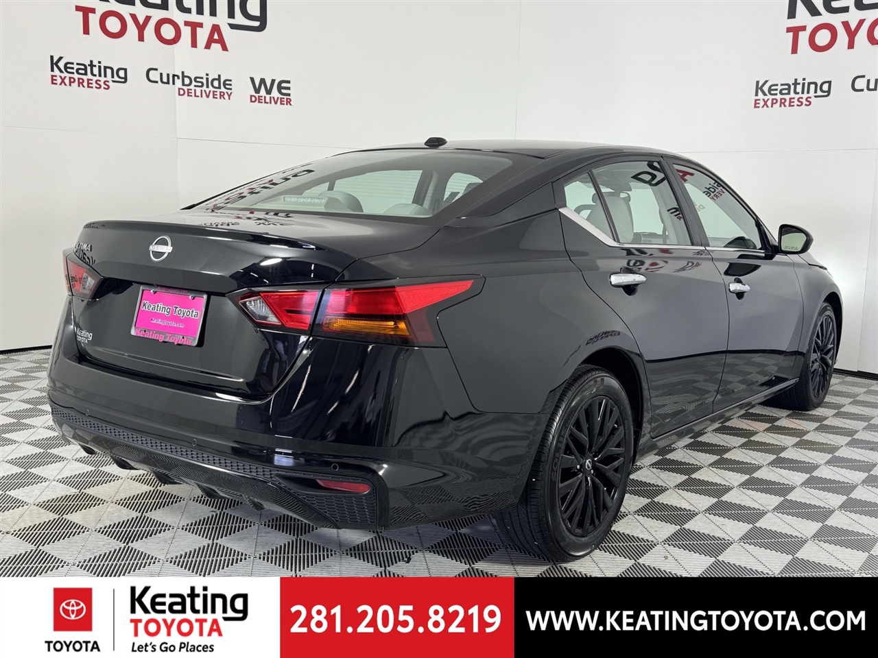 Nissan Altima 2.5 SV 2025