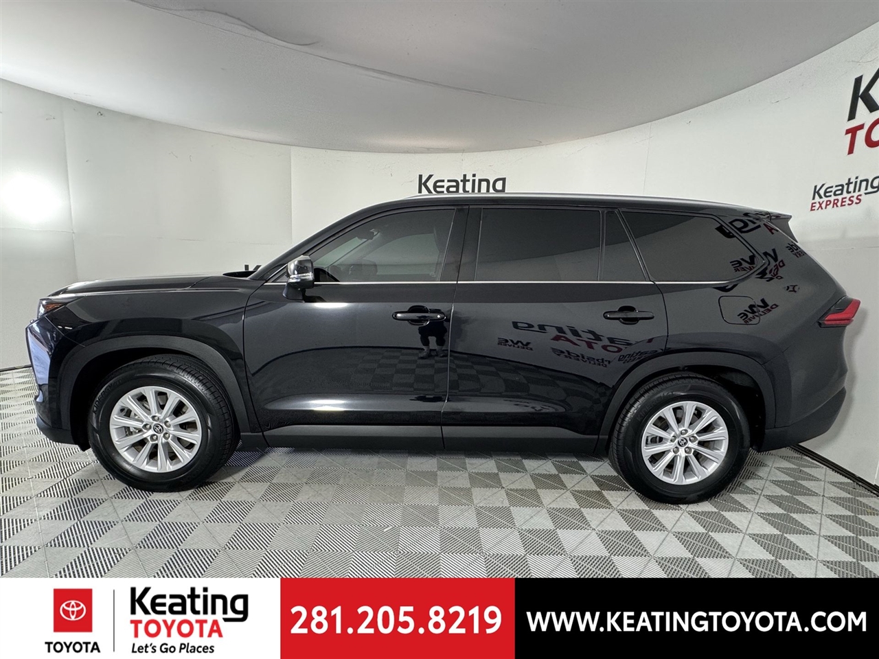 Toyota Grand Highlander XLE AWD 2024