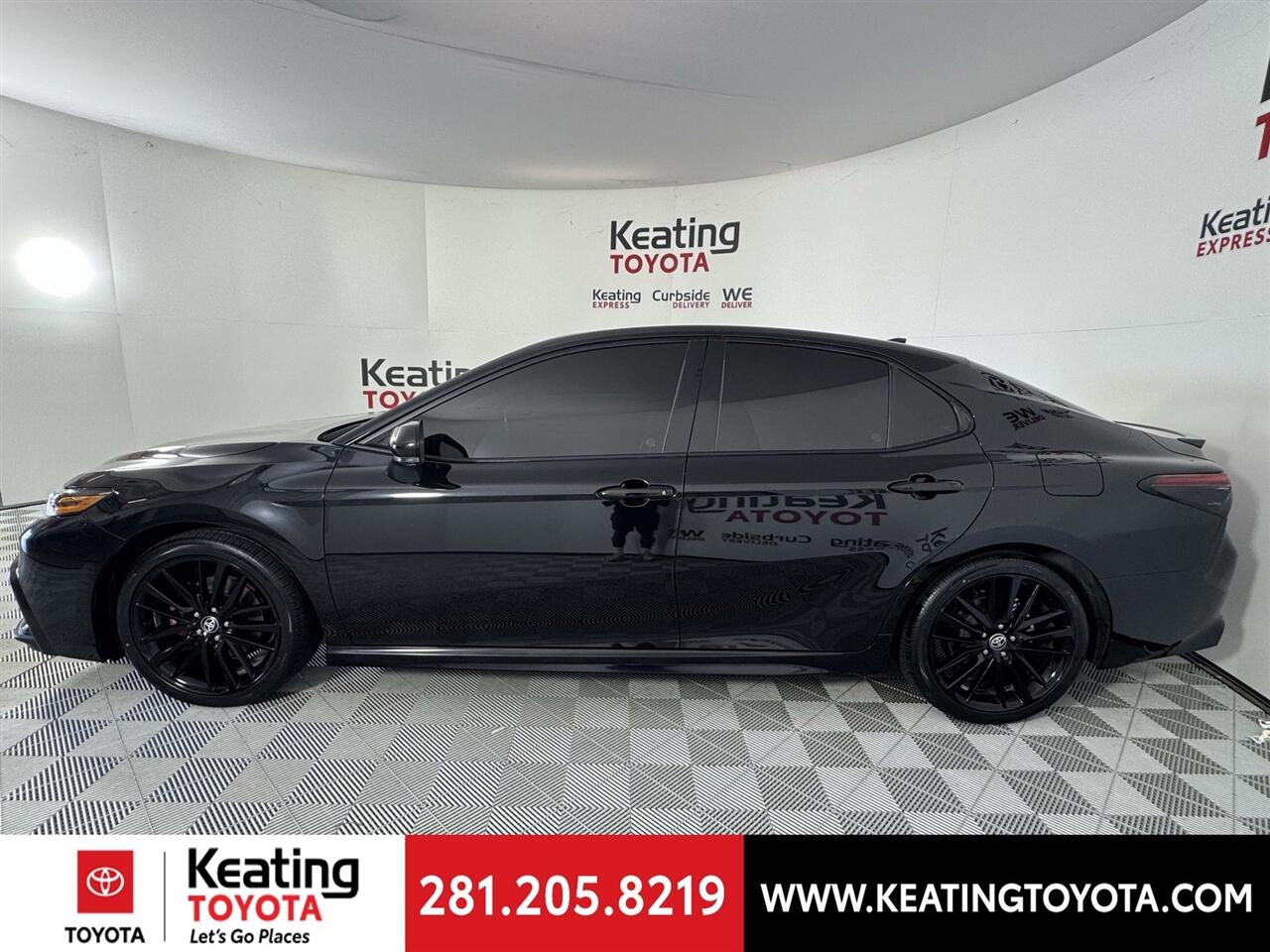 Toyota Camry Hybrid XSE 2024