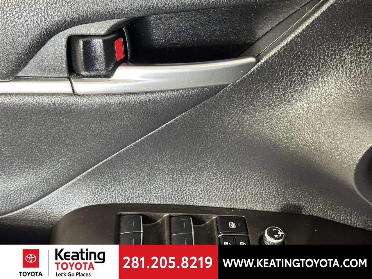 Toyota Camry Hybrid XSE 2024