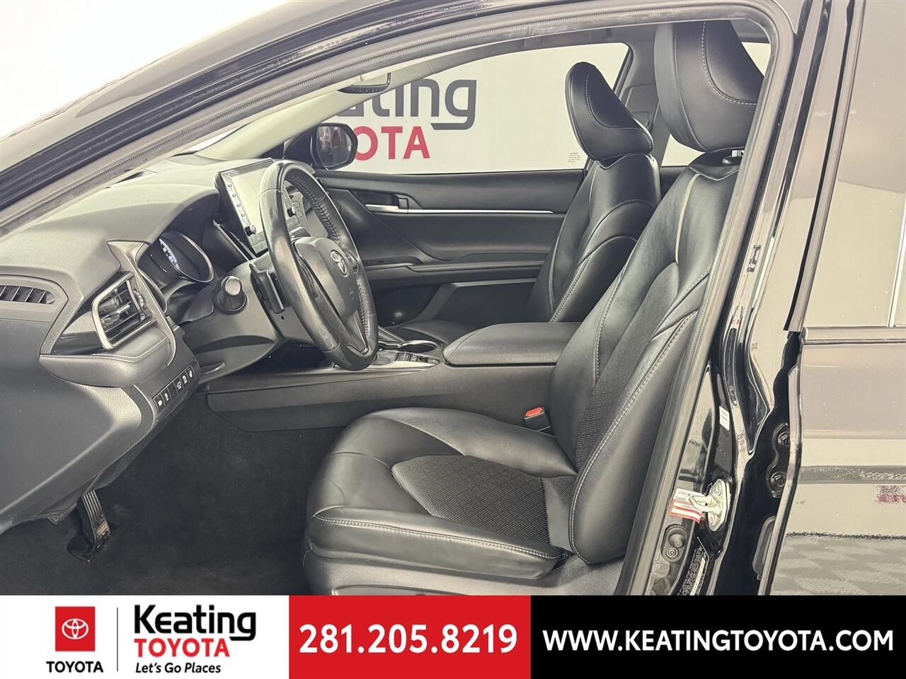 Toyota Camry Hybrid XSE 2024