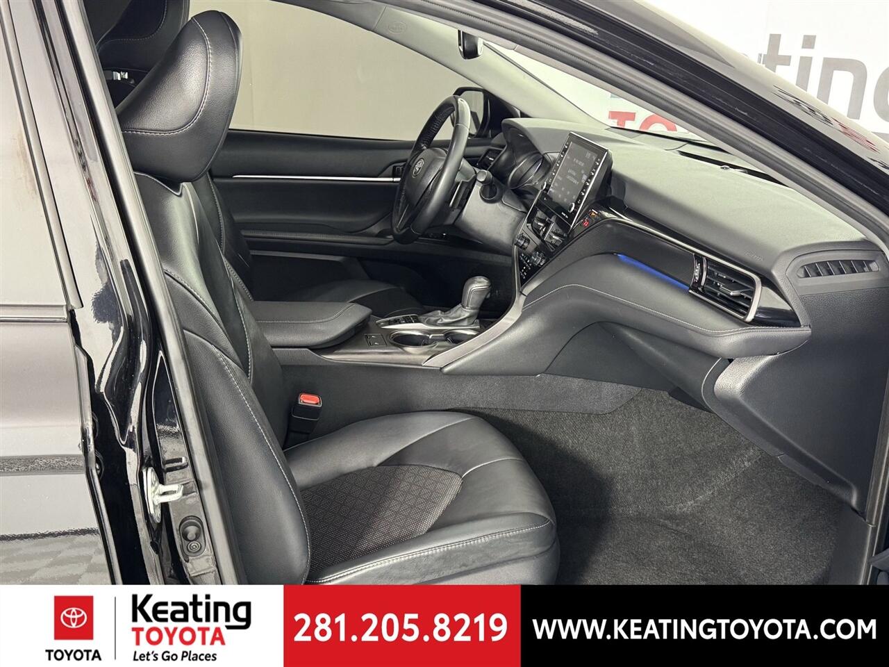 Toyota Camry Hybrid XSE 2024