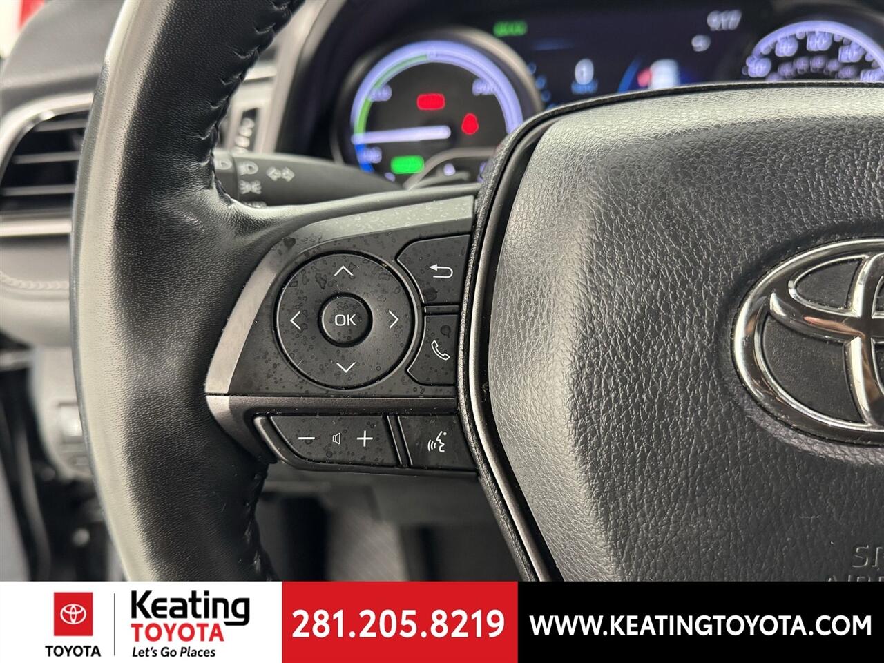 Toyota Camry Hybrid XSE 2024