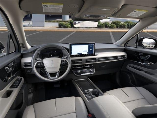 Lincoln Corsair Premiere 2026