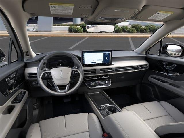 Lincoln Corsair Premiere 2026