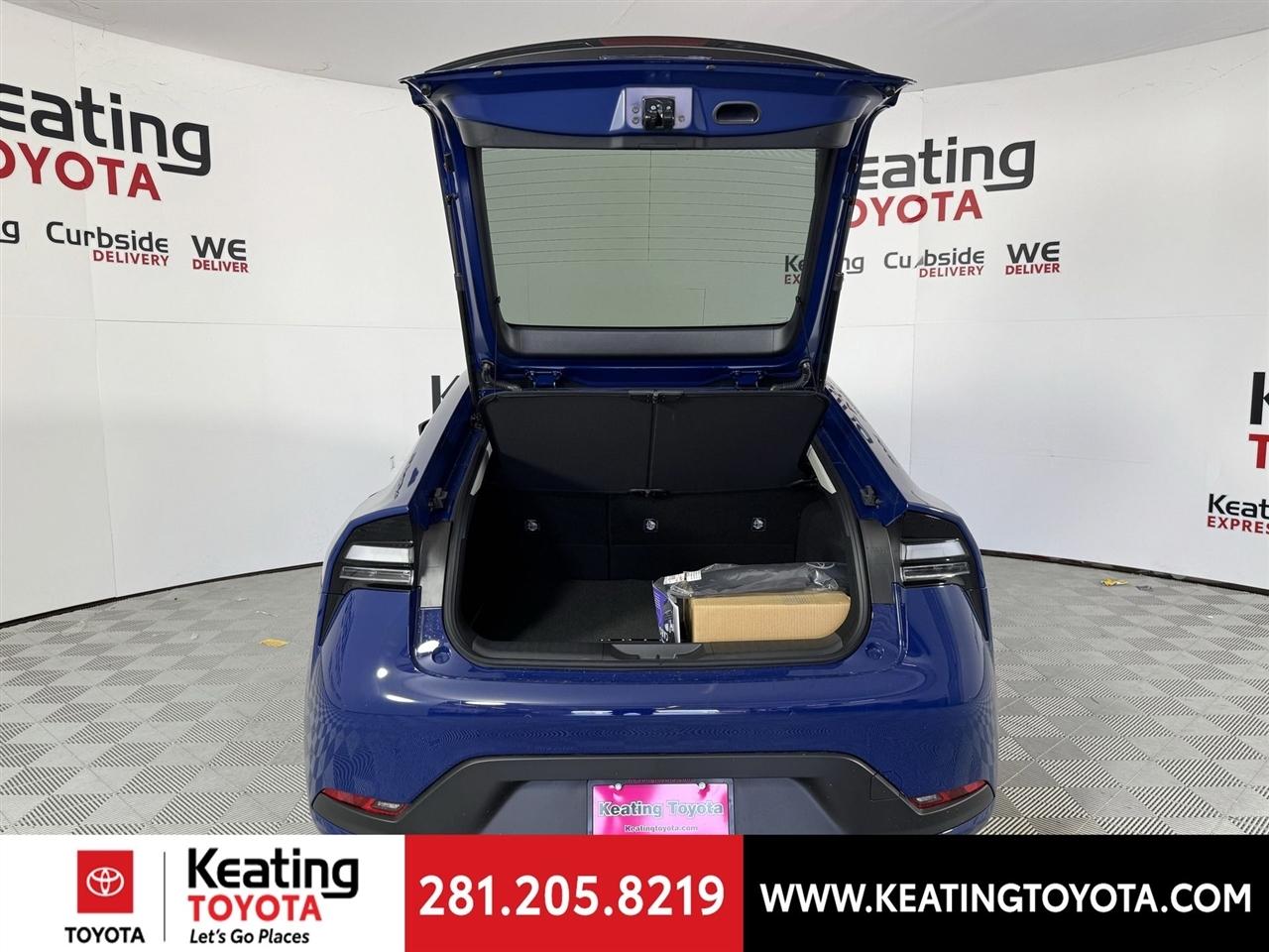 Toyota Prius Plug-In Hybrid XSE 2026