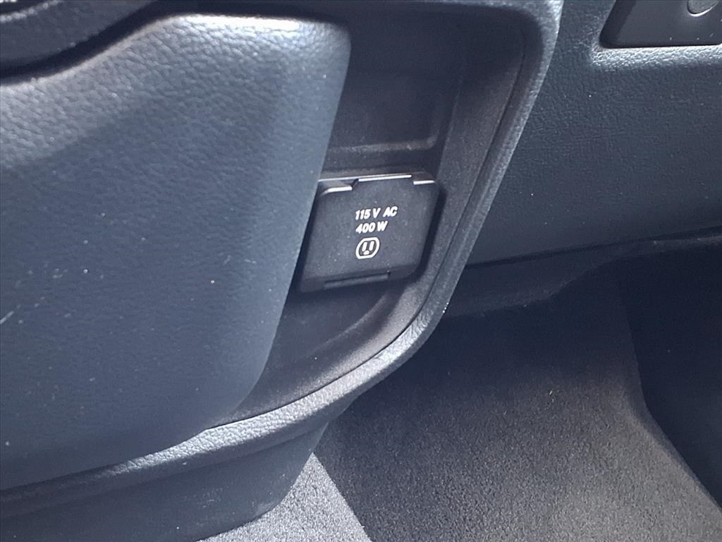 RAM 1500 Laramie Crew Cab LWB 2WD 2022