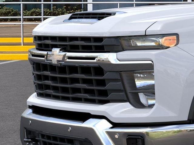 Chevrolet Silverado 2500HD LT Crew Cab Long Box 4WD 2025