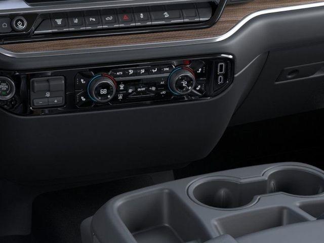 Chevrolet Silverado 2500HD LT Crew Cab Long Box 4WD 2025