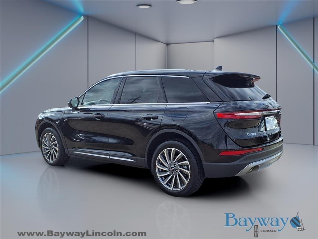 Lincoln Corsair Reserve AWD 2024