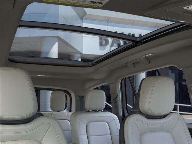 Lincoln Aviator  2026