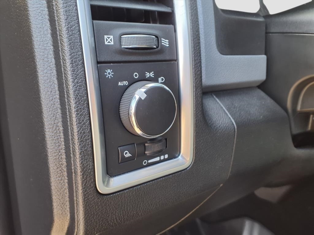 RAM 1500 Classic Tradesman Crew Cab LWB 2WD 2019