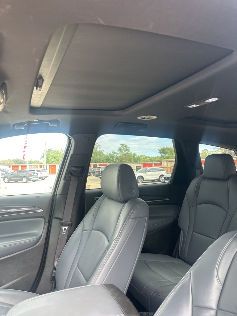 Buick Enclave Premium FWD 2023 Buick Enclave Premium FWD 2023