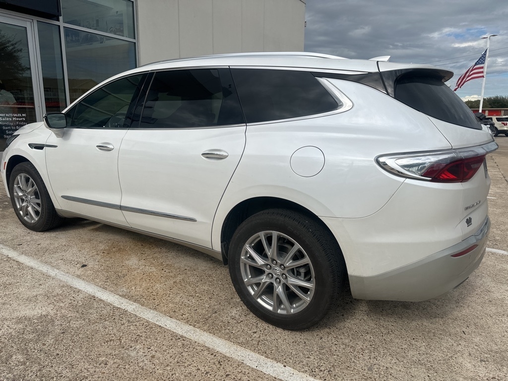 Buick Enclave Premium FWD 2023 Buick Enclave Premium FWD 2023