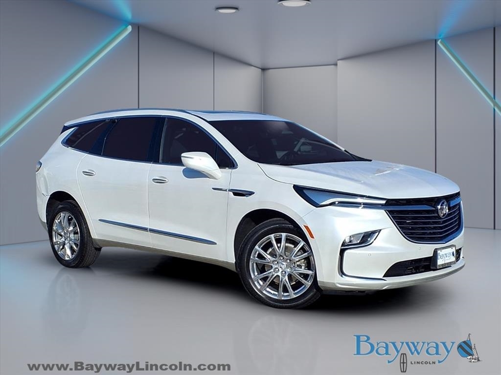2023 Buick Enclave Premium FWD