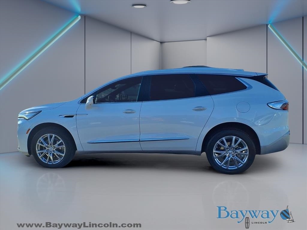 Buick Enclave Premium FWD 2023