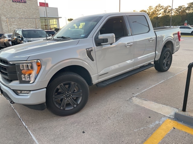 Ford F-150 Lariat SuperCrew 5.5-ft. Bed 4WD 2023 Ford F-150 Lariat SuperCrew 5.5-ft. Bed 4WD 2023