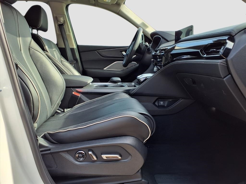 Acura MDX SH-AWD w/Advance Package 2024