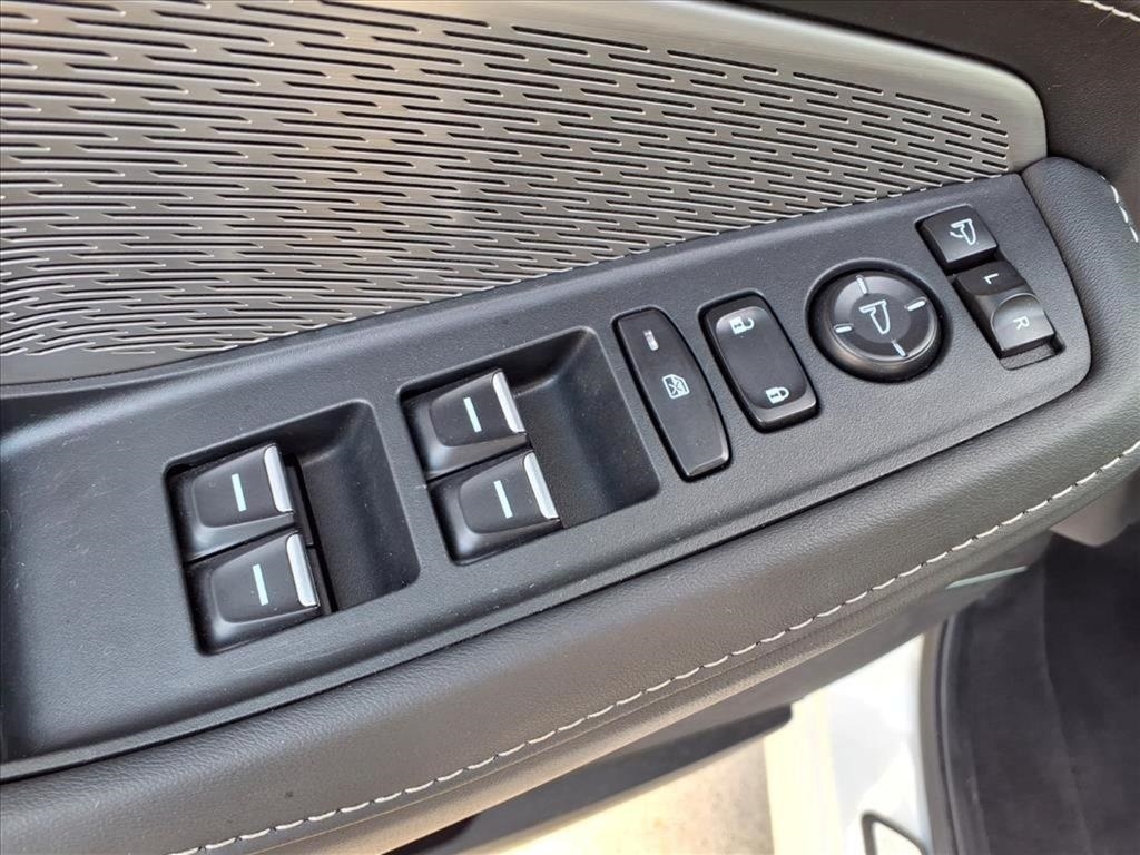 Acura MDX SH-AWD w/Advance Package 2024