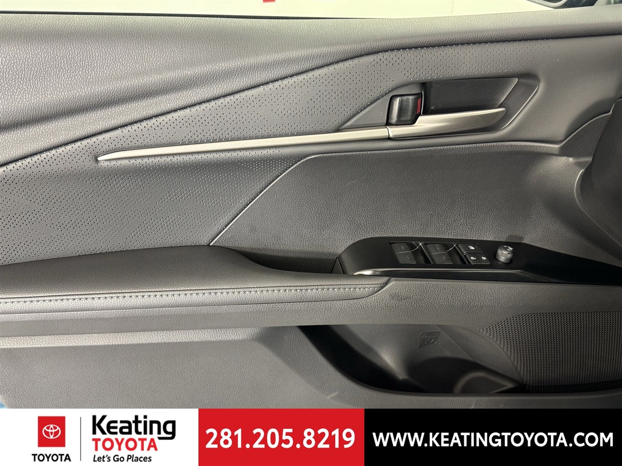 Toyota Camry Hybrid XLE 2026 Toyota Camry Hybrid XLE 2026